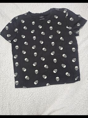 Skull Print Black Crewneck Tee - Unbranded